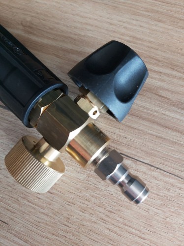 AC Products Gun Foamer Connector - złącze pianownica - krótki pistolet - Sklep detailingowy Automotive Care